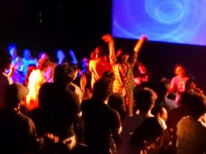 地下アイドルに見るバンドの収益化