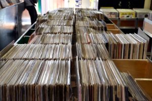 アナログレコードは音楽業界の救世主になるか？