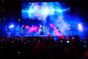 拠点を東京に移す必要はない？地方創生アイドルから考えてみた