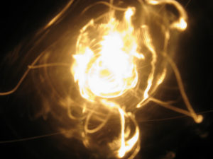 アイドルと怪談話とエレクトロ、新たな無音フェス開催へ！