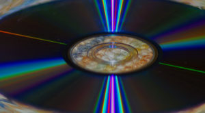 【CD離れ】カニエ・ウェスト、二度とCDは出さないと発言