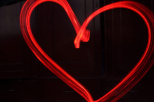 ライブ初心者向け!？「初めてのペンライト」動画が面白い