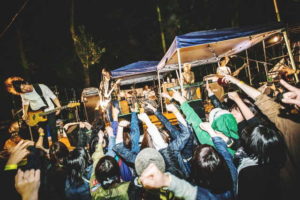 FILTER、5都市をめぐる特典付きツアー「Trip to Holi! 2018」を開催